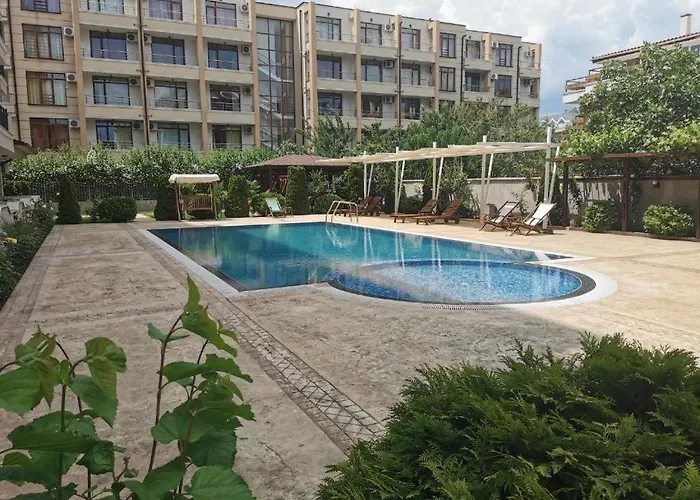 公寓 Persani 3 Sanny